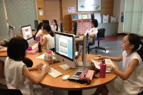 Exchanging-ideas-across-the-globe